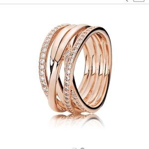 Pandora Ring Rose gold Entwined Ring